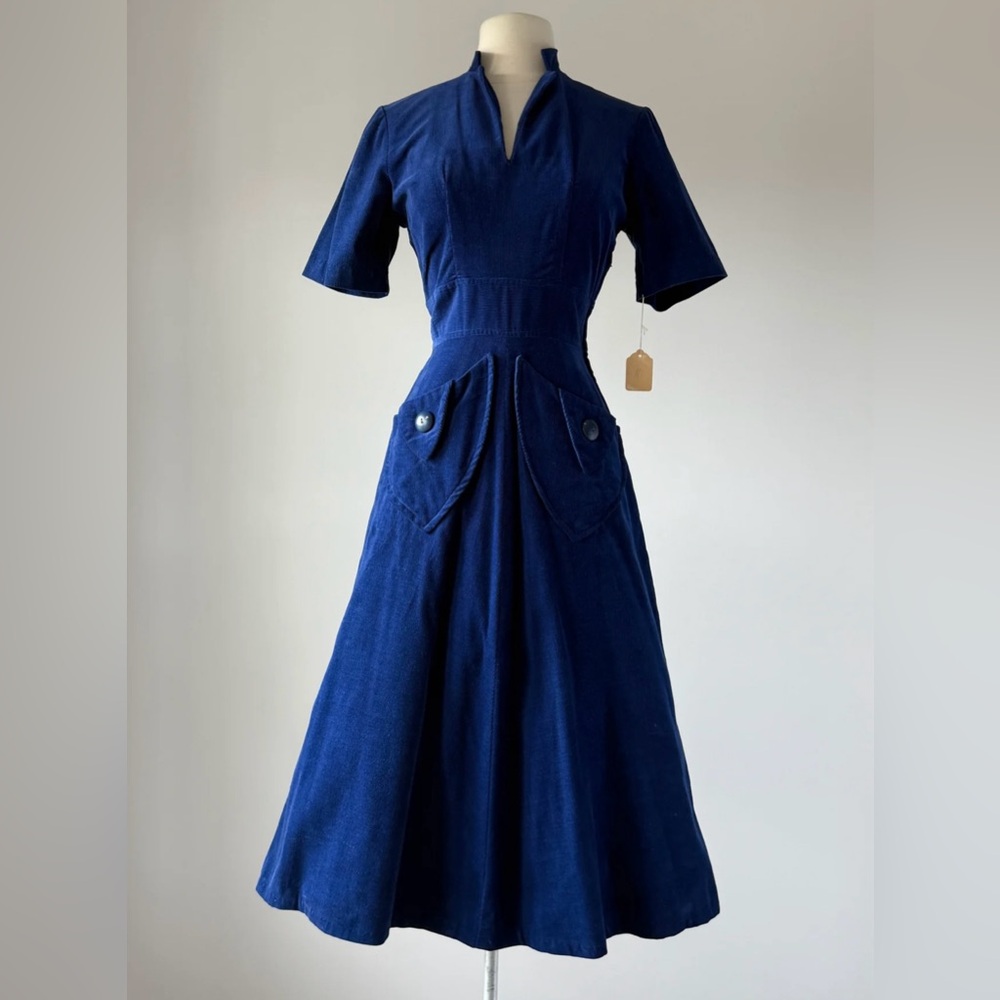 Vintage 1960’s Vicky Vaughn corduroy dress
